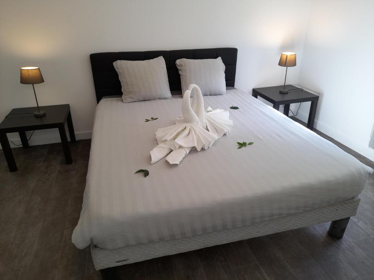 Appartements Lannion Proche Centre, Cotes De Granit Rose Bagian luar foto
